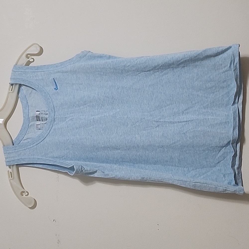 Nike sports tank